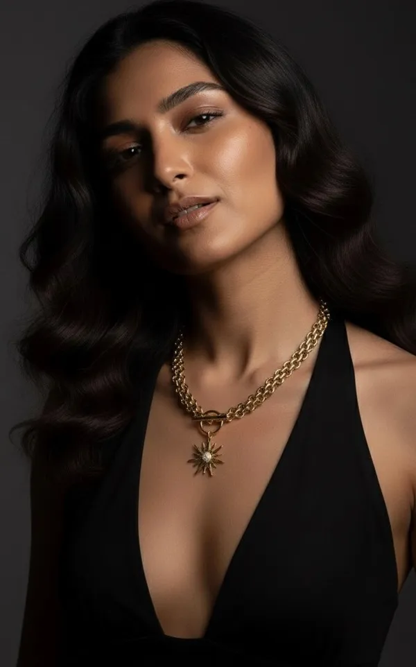 Gold_Celestial_Toggle_Chain_For_Women